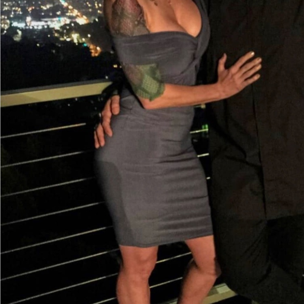 MOVING SALE MAKE OFFER Off shoulder bodycon dress